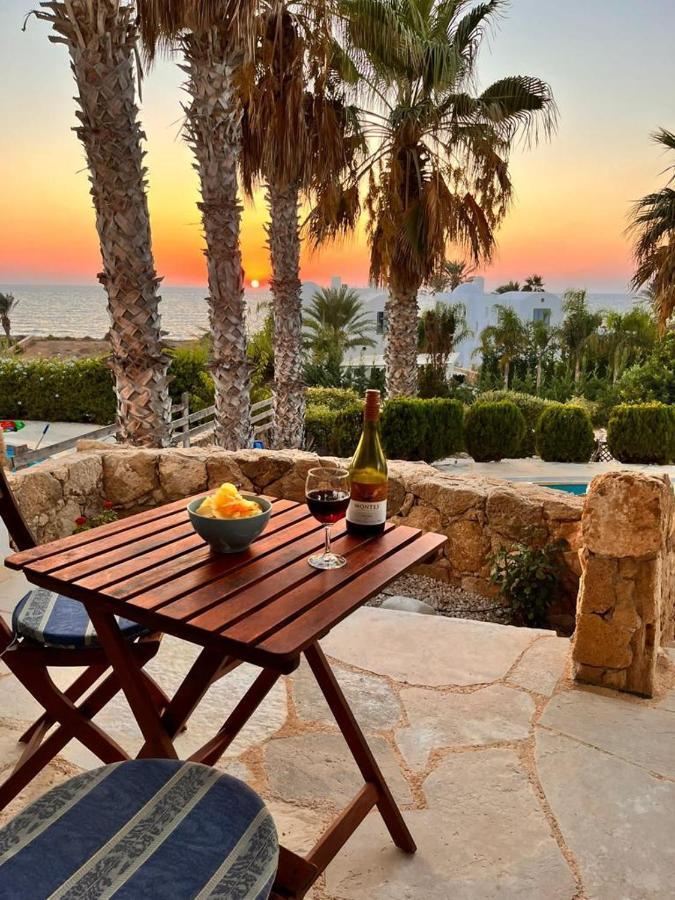 Sky Villa Paphos Exterior photo