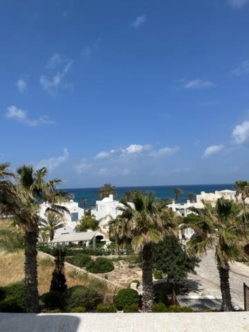 Sky Villa Paphos Exterior photo