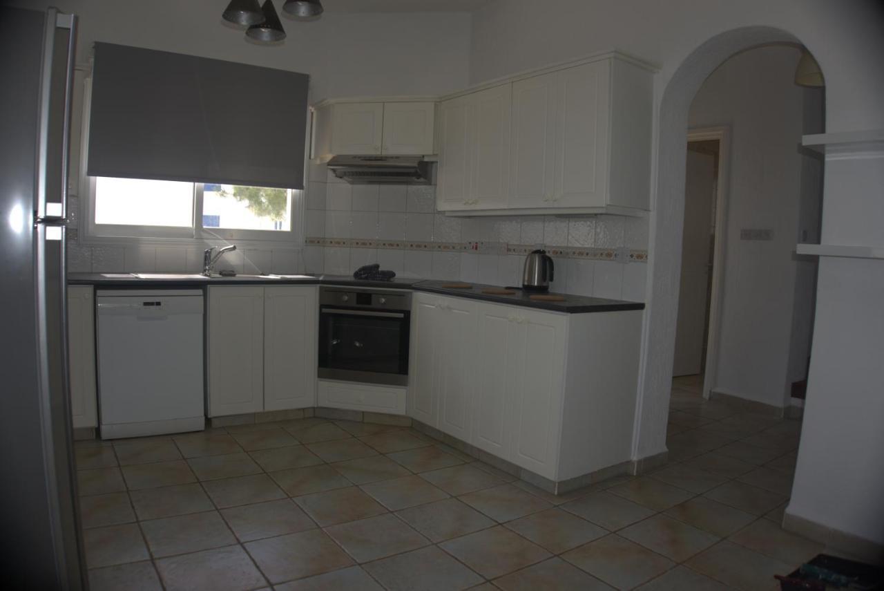 Sky Villa Paphos Exterior photo
