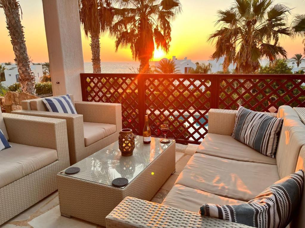 Sky Villa Paphos Exterior photo